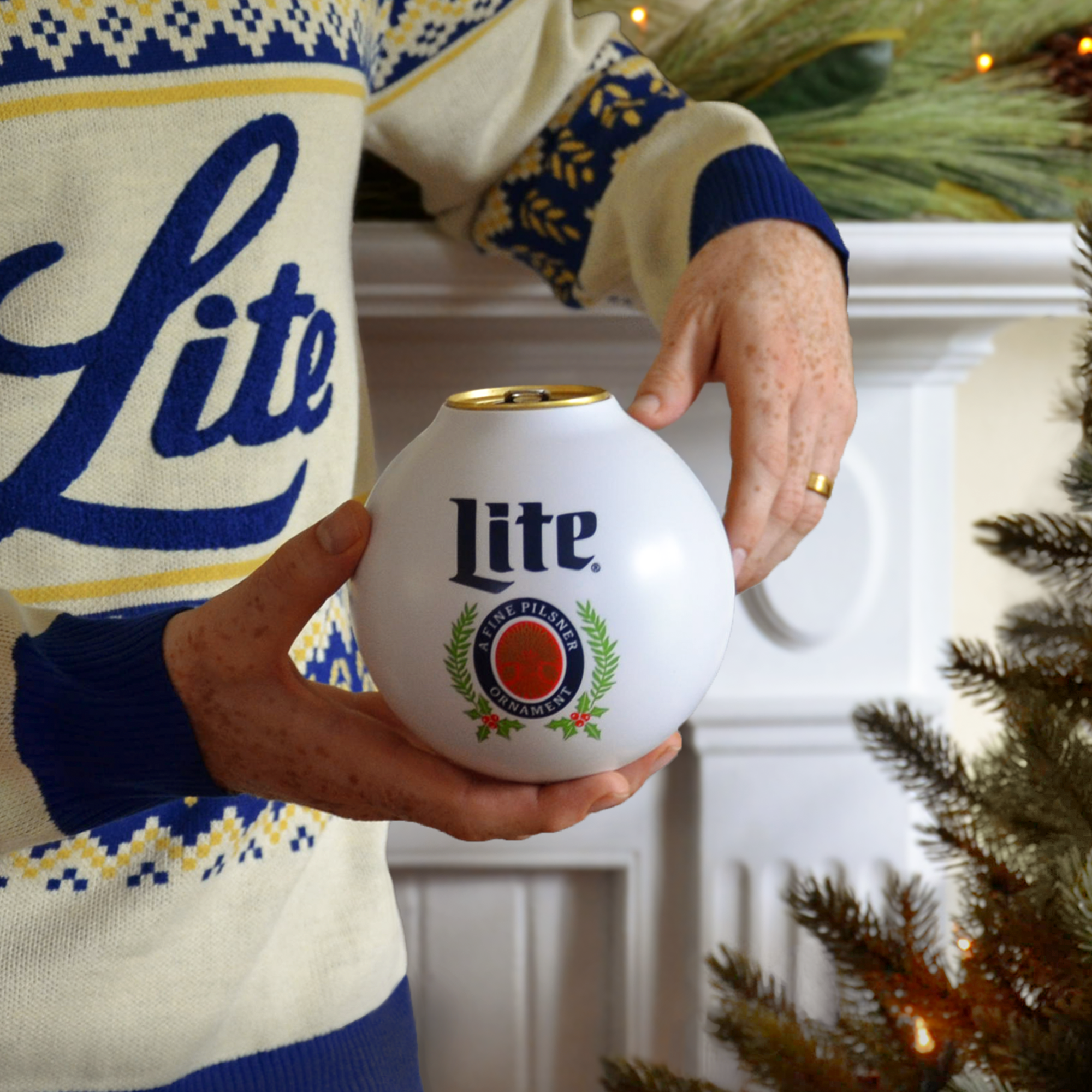 Miller Lite Shop MILLER LITE – Merch SIX PACK ORNAMENT BEERNAMENT